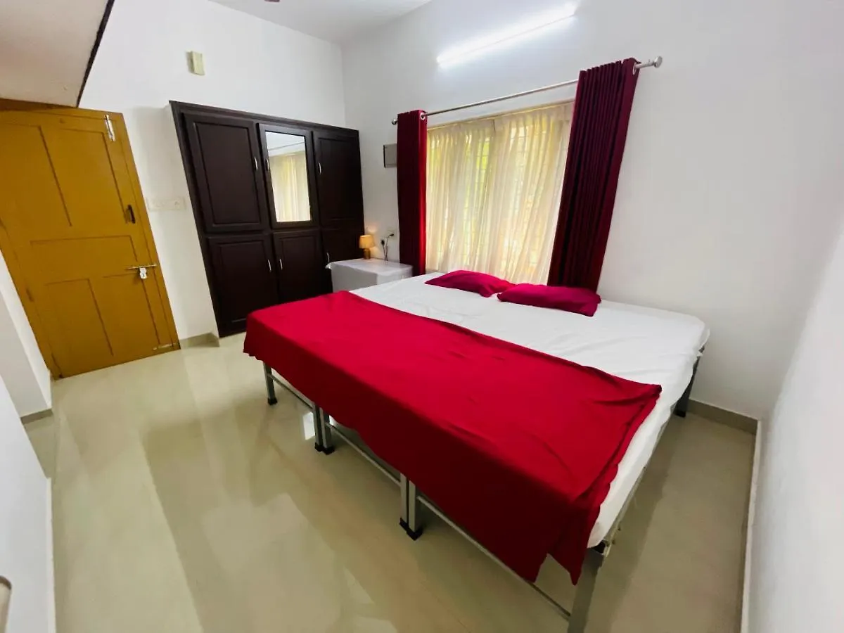 Bed & Breakfast Rose Garden Homestay Thrissur